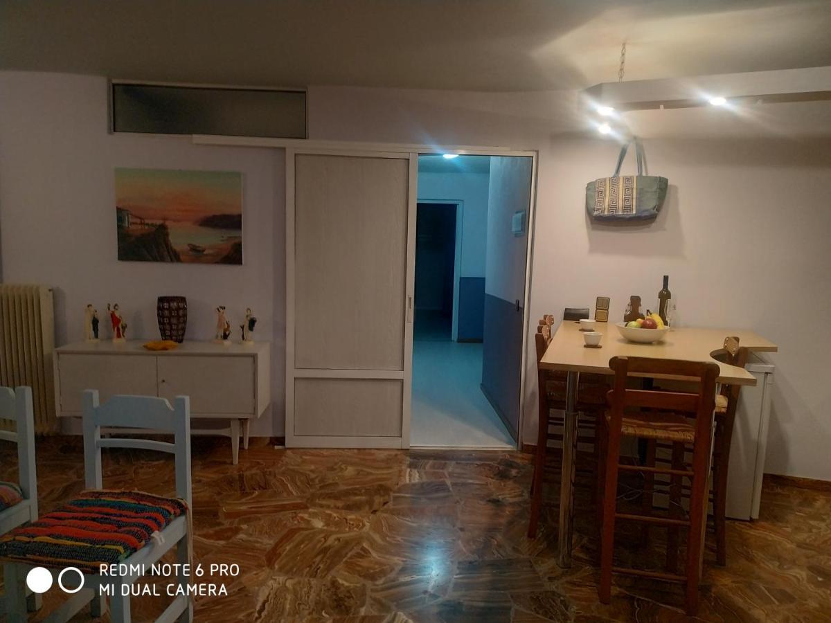 Muses Apartments Eretria  Exterior photo